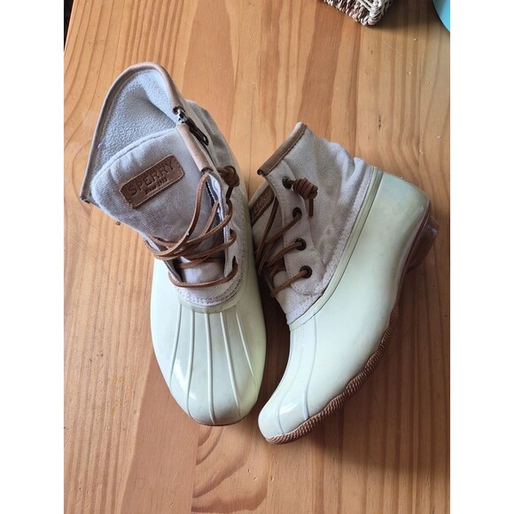 Sperry Shoes - Sperry Women's Cream and Tan Boots